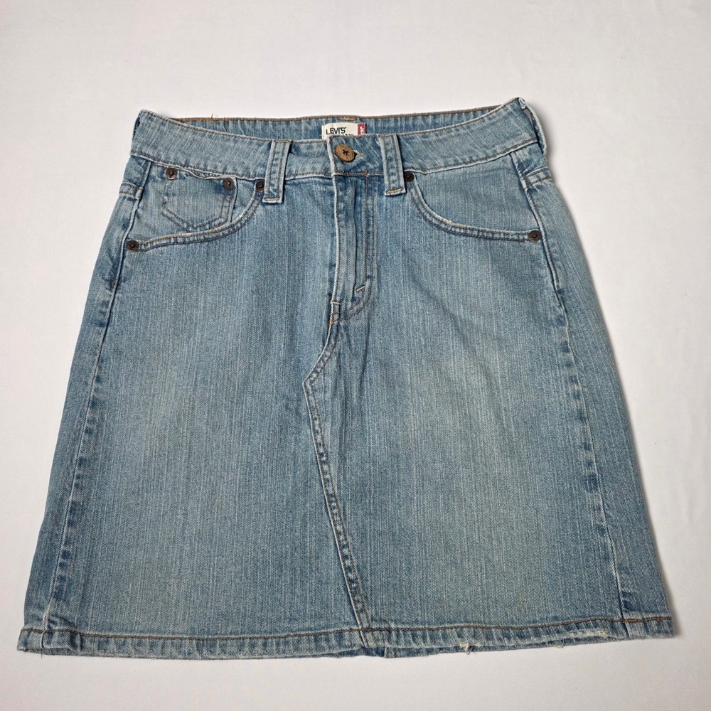 Levi's Denim Mini Skirt Women 10 Blue Light Wash Frayed Back Pocket Y2K 05217853